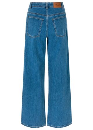 Nicette BAUM UND PFERDGARTEN Str.: 34