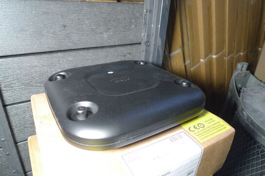 5 stk. Cisco routere, sorte