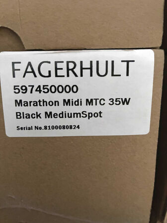 6 stk. 230V lysskinne 300cm sort m/12 stk. lamper + 13 dele monteringstilbehør