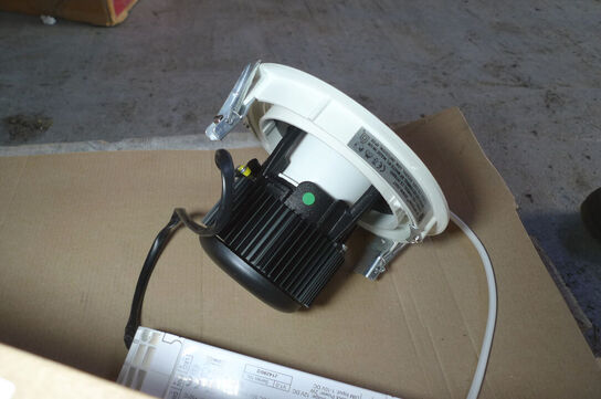 2 stk. store LED-indbygningsspots ca. ø-hul 16cm, e3light, Gimbal