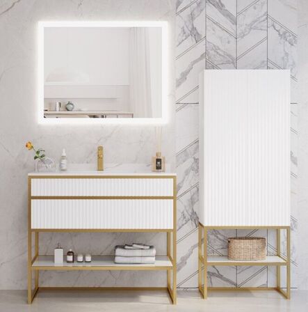 Overskud af badeværelsesmøbler fra Denform