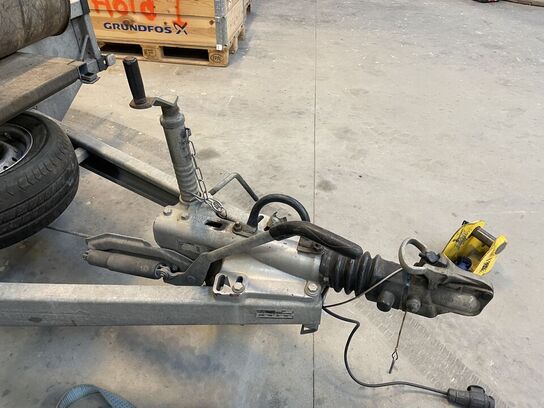 Maskintrailer VARIANT 3518M4