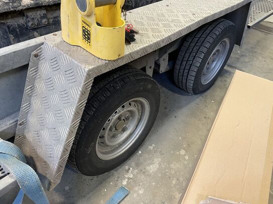Maskintrailer VARIANT 3518M4