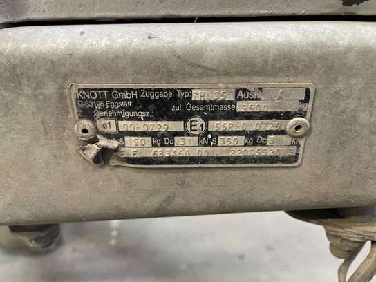 Maskintrailer VARIANT VA3518B4