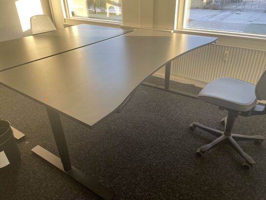 Hæve/sænkebord KINNARPS