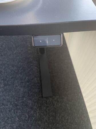 Hæve/sænkebord KINNARPS