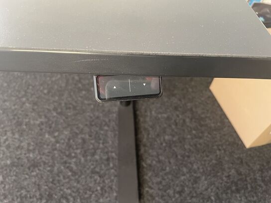 Hæve/sænkebord KINNARPS