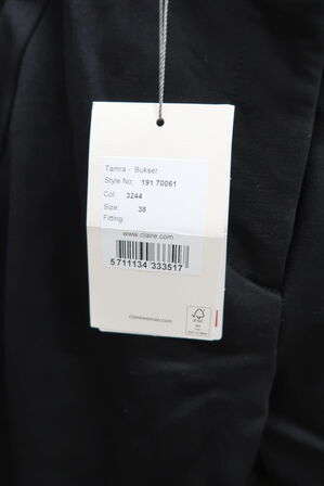 Habitbukser str. 38 CLAIREWOMAN Model: 19170061