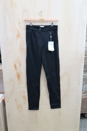 Habitbukser str. 34 CLAIREWOMAN Model: 19170061