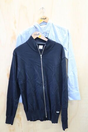 1 stk. Skjorte, 1 stk. Trøje str. XL SEVENS SEAS Model: S770