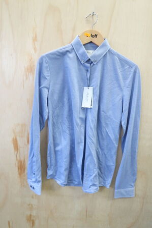 2 stk. Skjorter Str. M SEVEN SEAS Model: S85