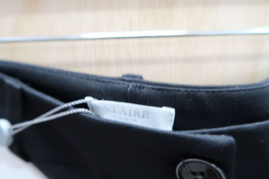 Habitbukser str. 38 CLAIREWOMAN Model: 19170061