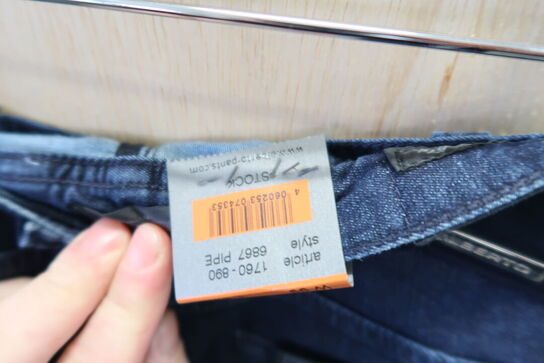 Bukser str. 33/34 ALBERTO Model: 1760-890