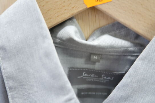 Skjorte str. M SEVENS SEAS Model: 720