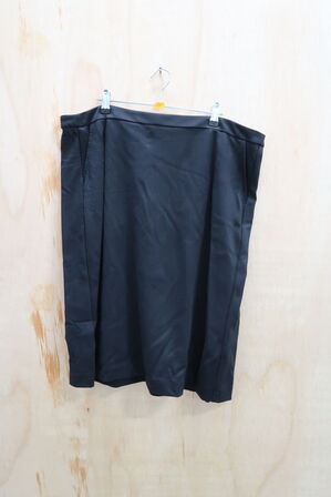 Nederdel str. 48 CLAIREWOMAN Model: 19479786