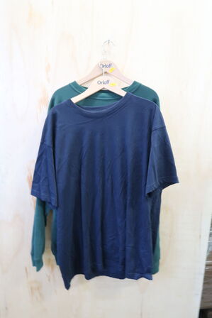 1 stk. T-shirt, 1 stk. Trøje str. 2XL ID Model: 600, 510