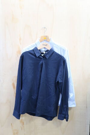 2 stk. Skjorter str. 44 OAKMORE