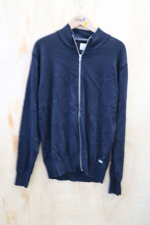 1 stk. Skjorte, 1 stk. Trøje str. XL SEVENS SEAS Model: S770