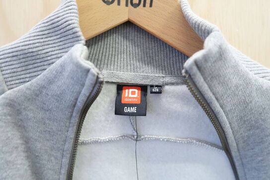 1 stk. Polotrøje, 1 stk. Trøje str. M ID Model: 628, 525