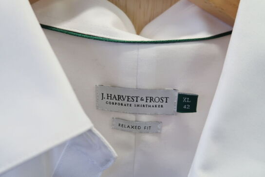 Skjorte str. XL J. HARVEST & FROST  Model: 2900104