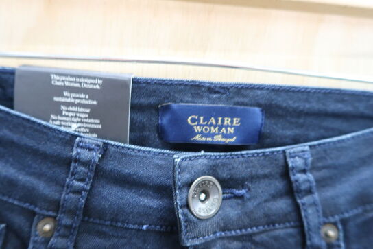 Bukser str. 40 CLAIREWOMAN Model: 19179074