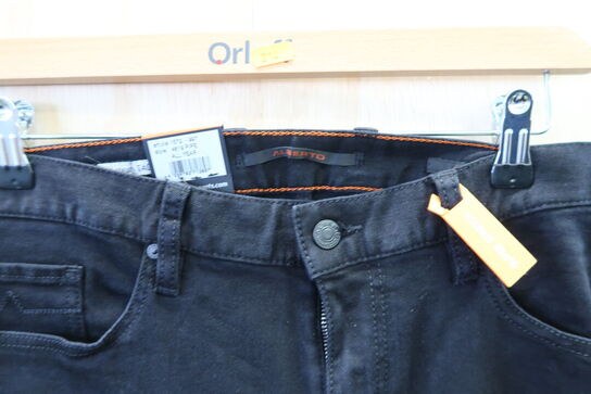 Bukser str. 32/30 ALBERTO Model: 1202-530