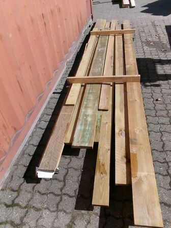 Anslået 46 m trykimprægneret træ