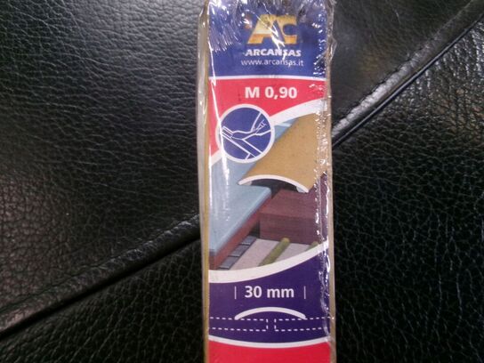 9 stk.  afslutningsprofil messing