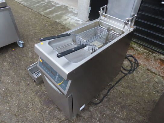 Friture ZANUSSI Z9KKLDBAMCC