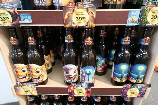 Ca. 106 flasker. ass. Humør bryggeriet special øl 