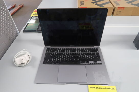 Apple MacBook Air 13" 2020 M1 - Refurbished