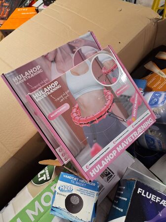 4 paller blandende handelsvarer