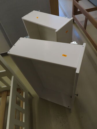 2 stk. Skuffer til seng