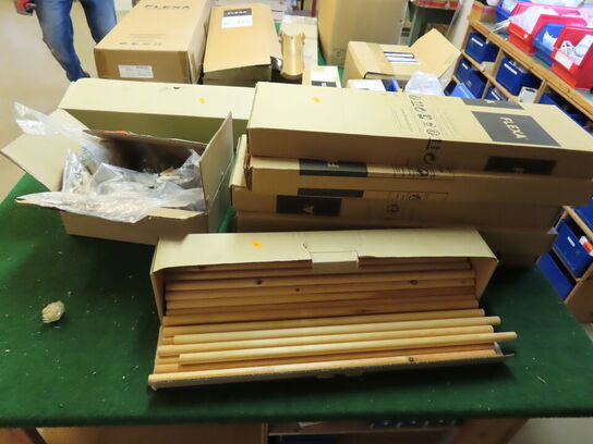 Reservedele fra FLEXA (alt på bordet)