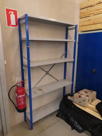 2 stk. stålreoler (et fags og to fags)