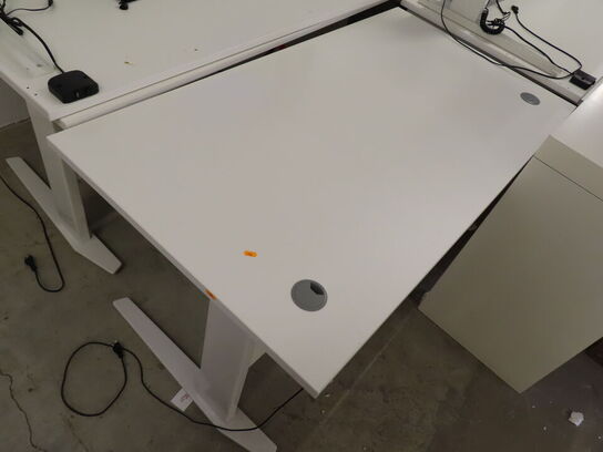 El hæve/sænke skrivebord