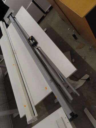 Lærreder på stativ/fod