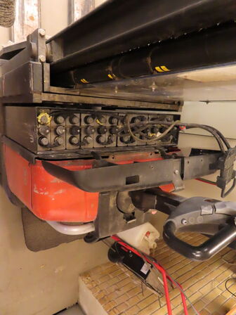 Elstabler med lader (defekt batteri) BT SPE125L