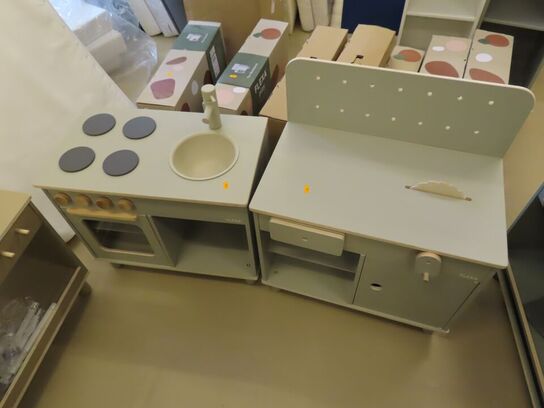 Legetøjsmøbler samlet, usamlet og ekstra dele