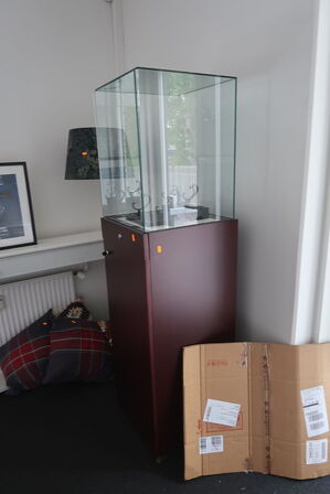 Displaymontre med lys