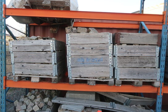 Pallereol med div. sten, afspærring, tagplader m.m. "læs beskrivelse"