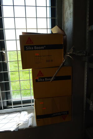 2 stk. kasser med fugeskum SIKA BOOM 463 Evolution