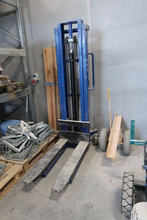 Skubbestabler NH HANDLING A/S SFH1030