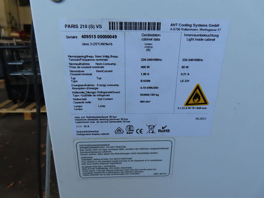 Displayfryser med glas skydelåger