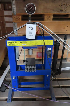 Hydraulisk pressemaskine BILTEMA