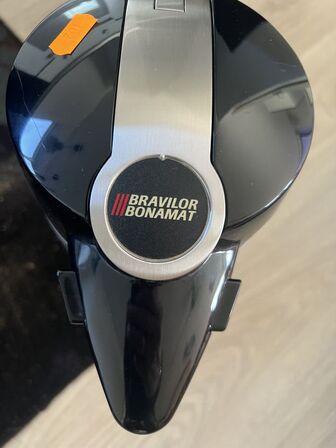 Køkkeninventar bl.a. BRAVILOR BONAMAT kande (se billeder)