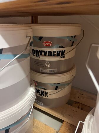 Parti GJØCO i forsk. baser m.v. (se billeder)