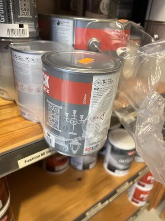 Parti GJØCO, JOTUN & BENGALACK i forsk. baser m.v. (se billeder)