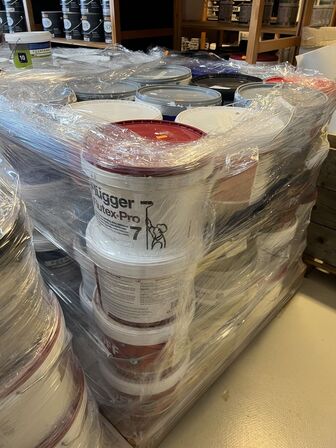 9 pll. maling. Udtaget fra biler. Kan være både uåbnet og åbnet.