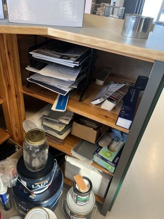 Disk inkl. indhold (kassesystem undtaget)